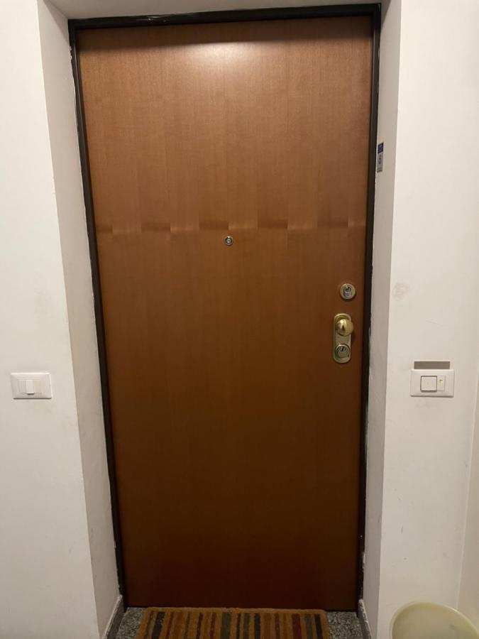 Appartamento House Promenade Santa Giulia Milano Esterno foto